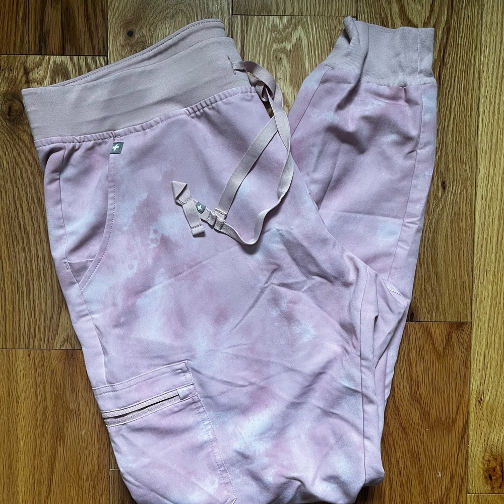 Figs limited edition breast cancer awareness joggers - Picture 3 of 7